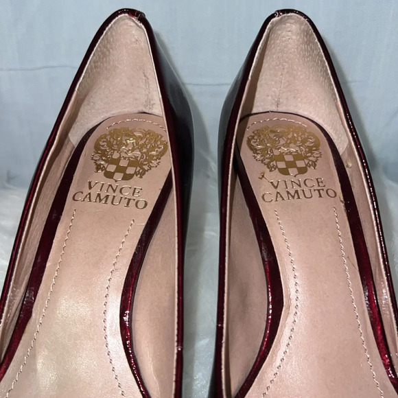 Vince Camuto Pumps - Picture 3 of 7